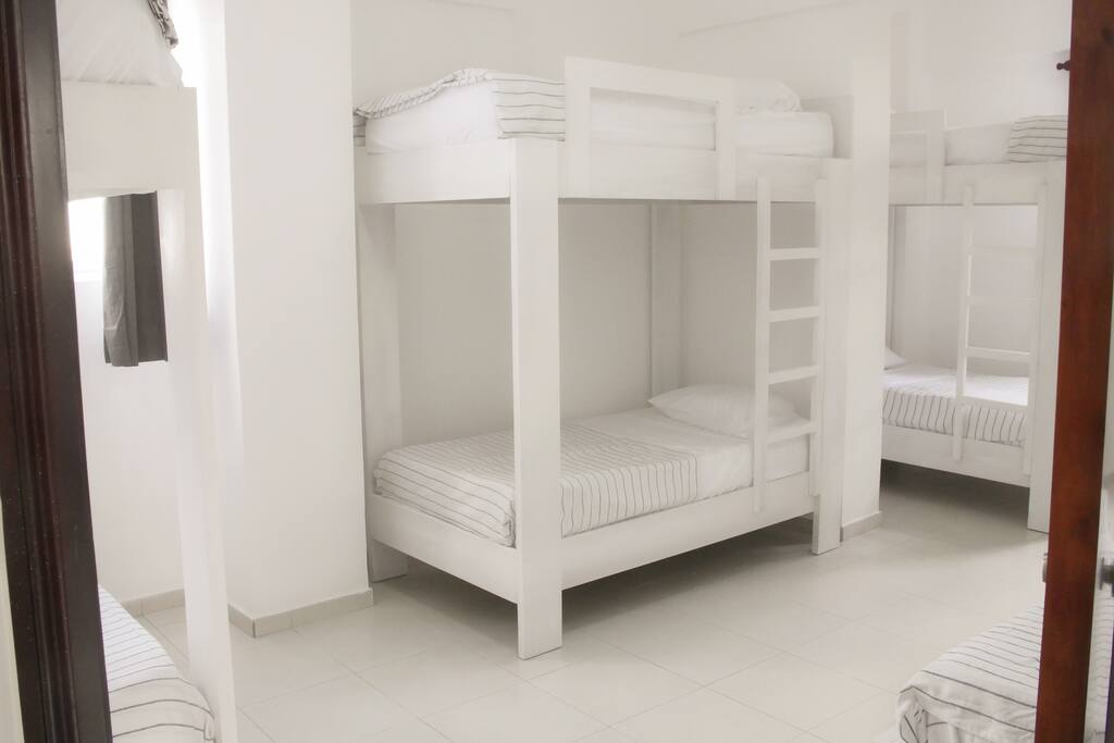 shared rooom bunk beds