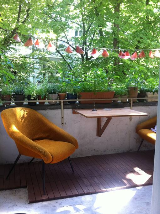 balcony
