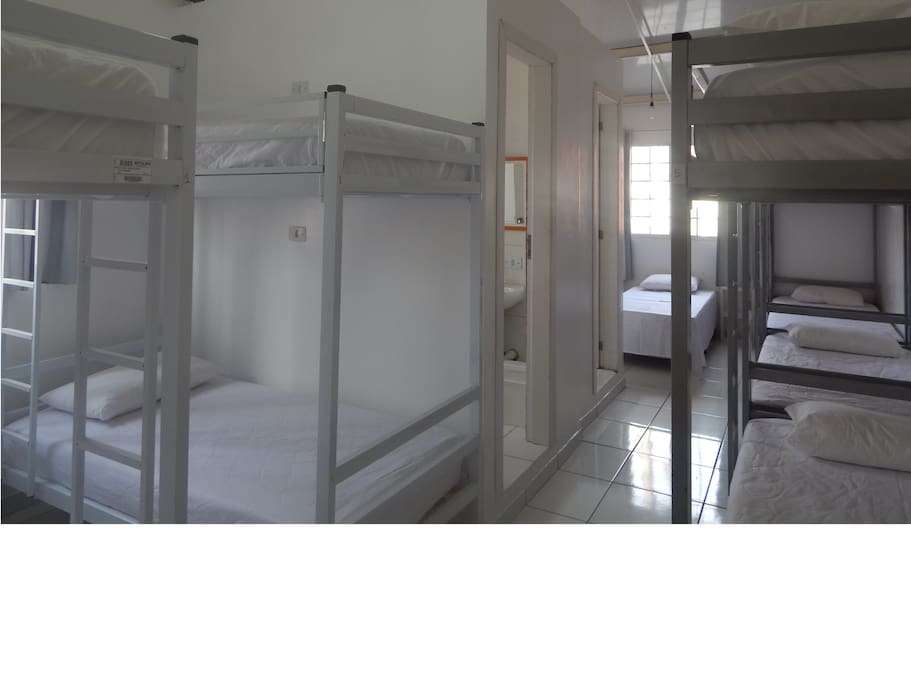 Quarto 13 camas