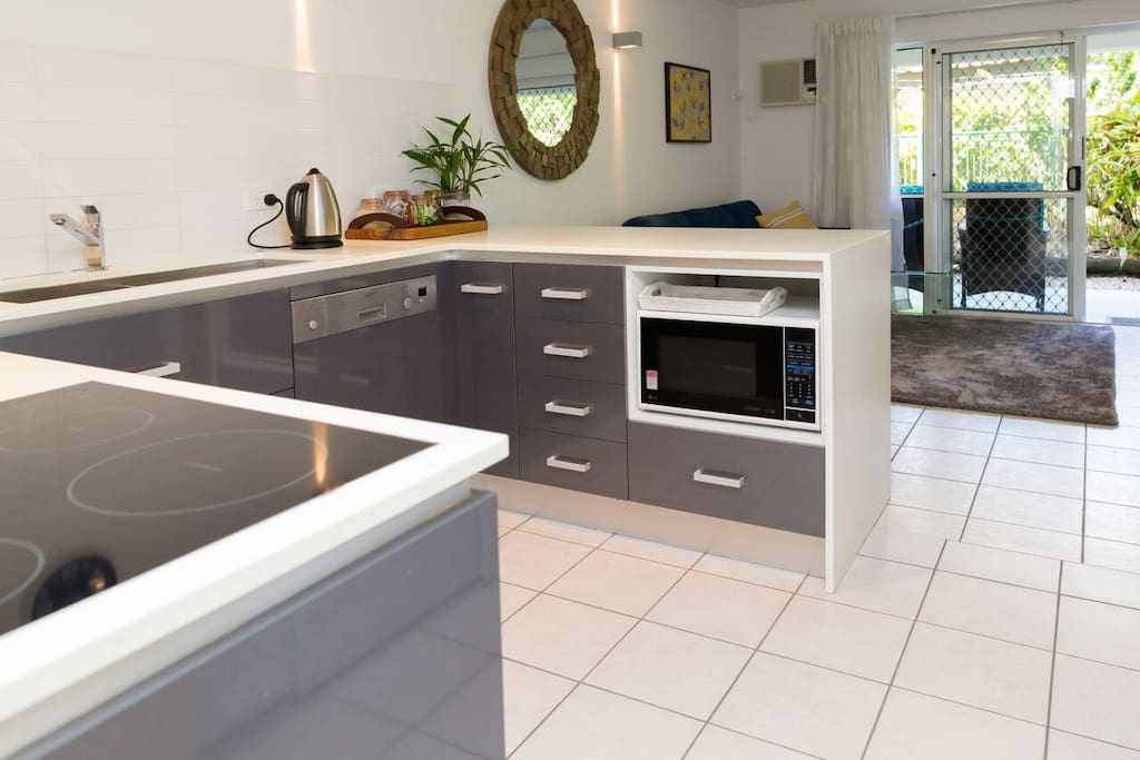 Well appointed Modern Kitchen