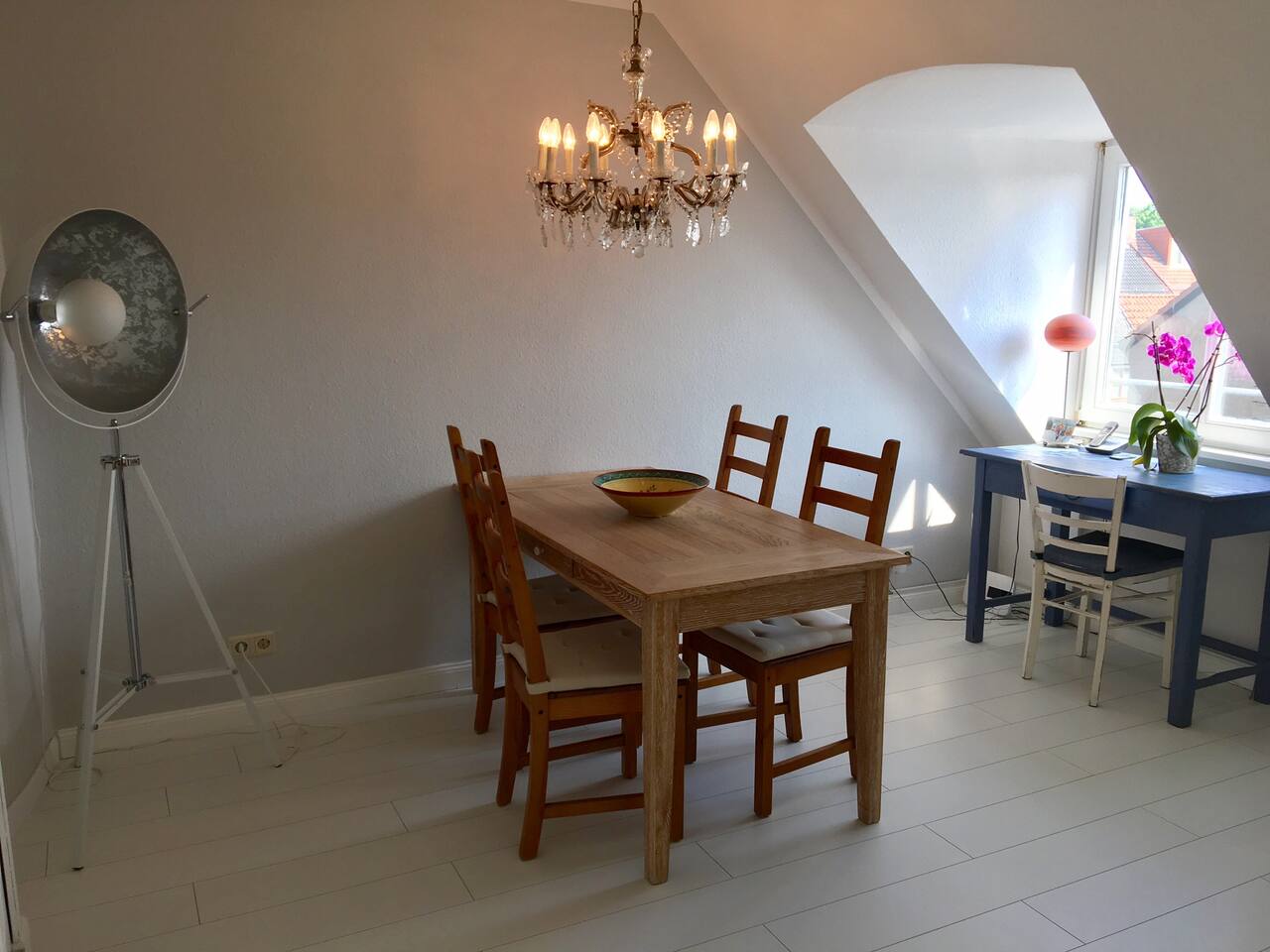 Schmuckstuck Mit Balkon Garage Mitten Im Viertel Wohnungen Zur