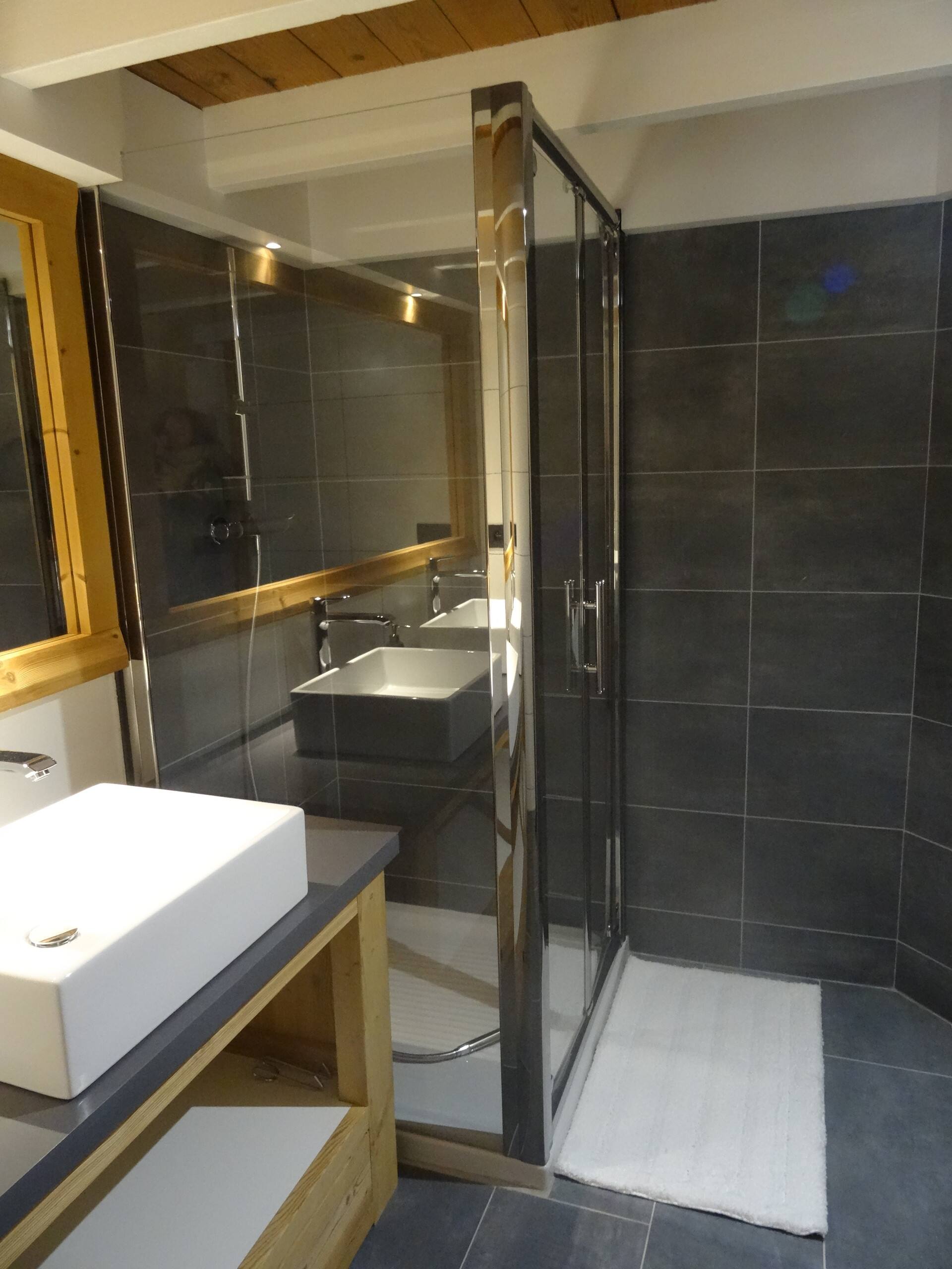Chalet on the slopes in Val d'Isère — photo 4