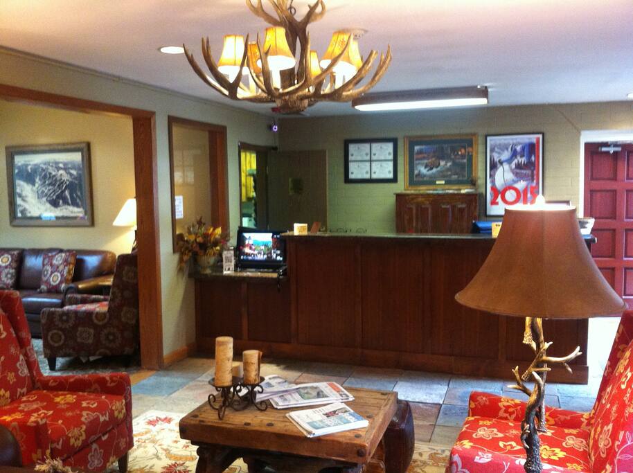 Looking at the check in desk lobby area