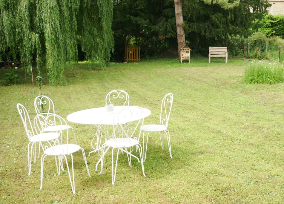 jardin clos et privatif 700 M2