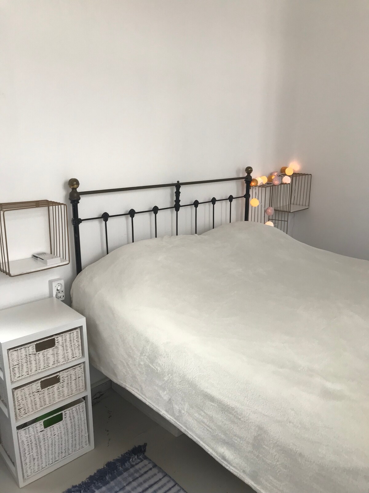 Ორადგილიანი საწოლი 1 სართულზე 