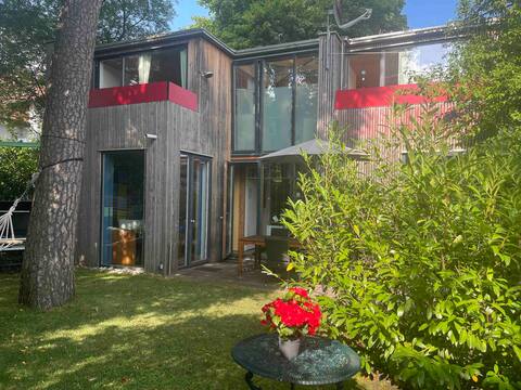 House with charm in an idyllic location