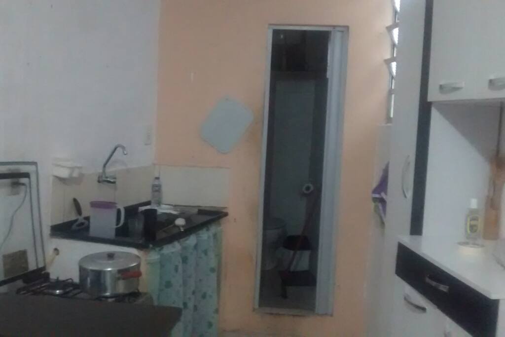 Cozinha pequena/compacta