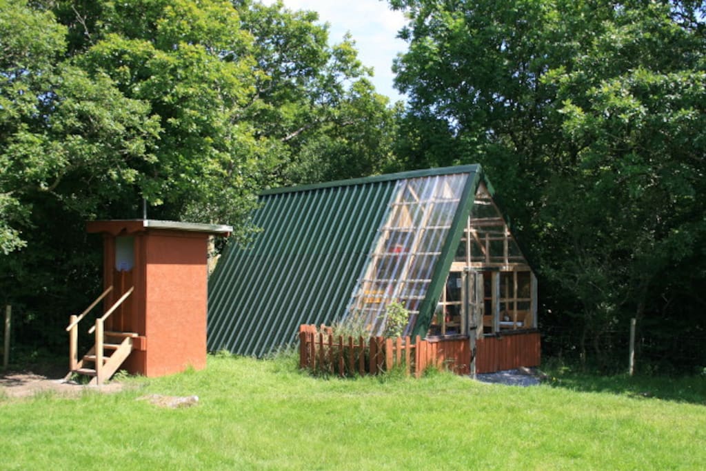 Eco Cabin Hideaway exterior