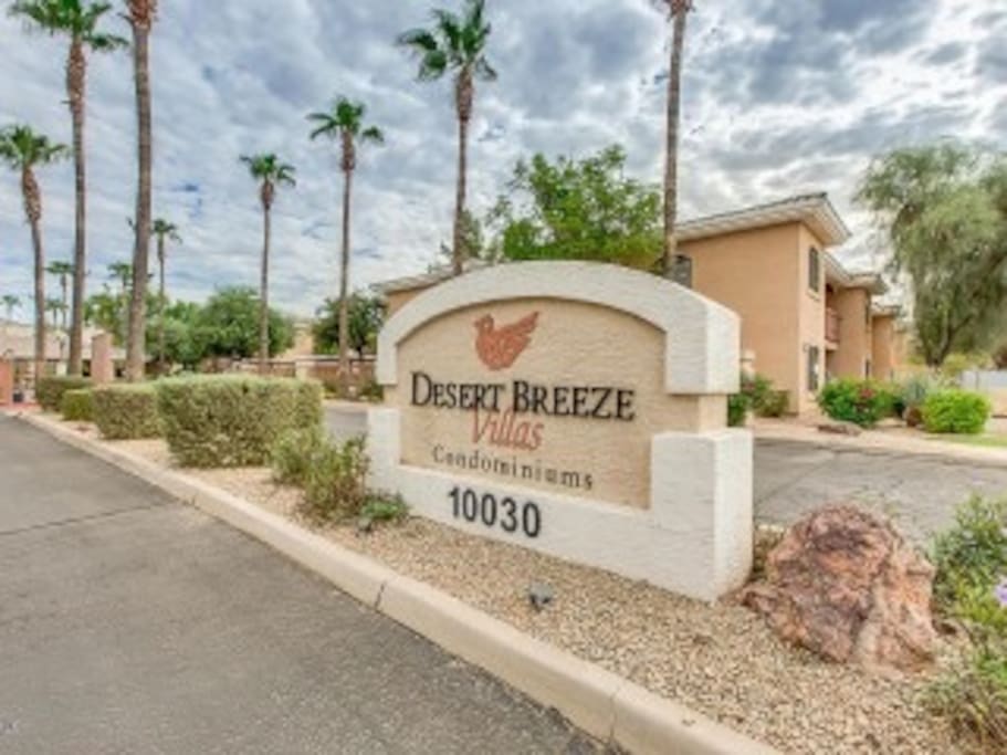 Gated Community loaded with built-in amenities, close access to main routes, shopping, golf, sports, and more