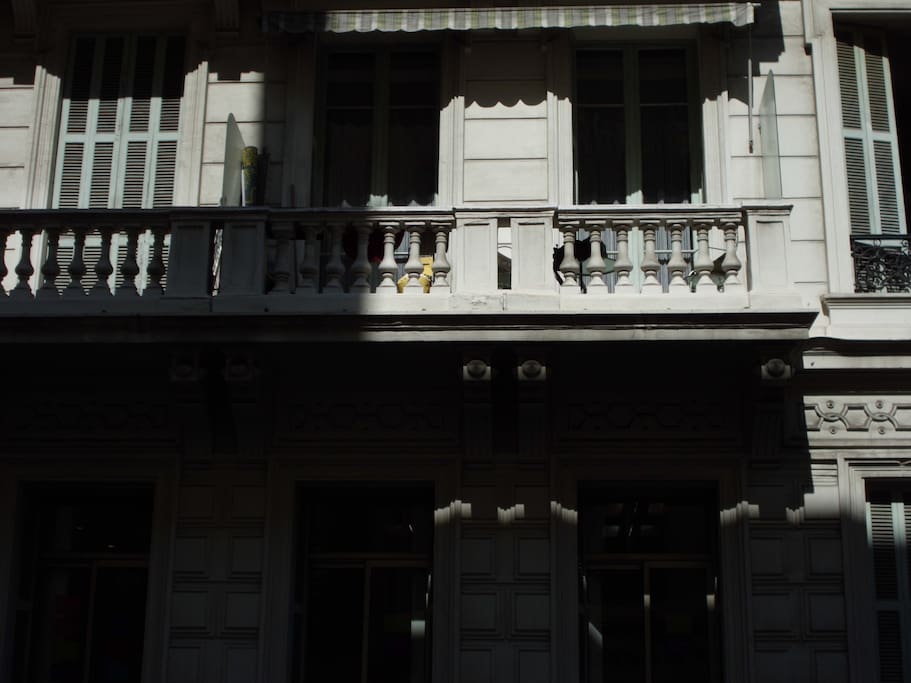 immeuble ensoleillé