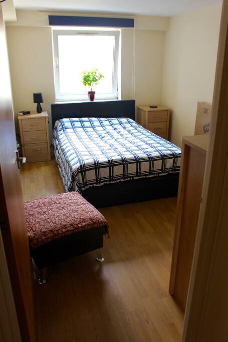 Bedroom with View to the river Thames