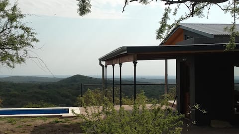 El Campito, House in height surrounded by nature.