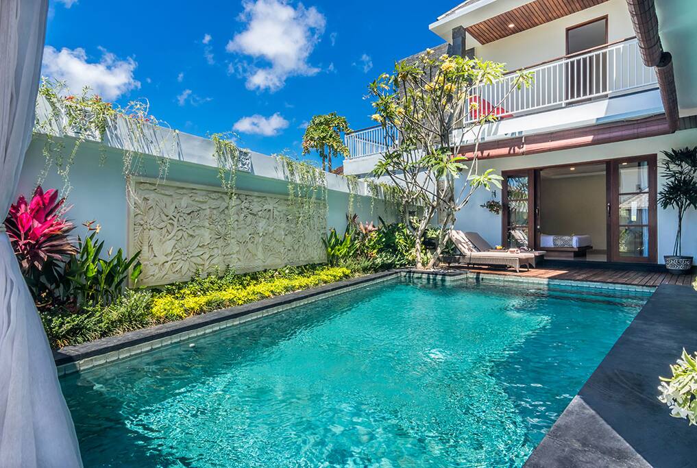 Pool area of Villa Allamanda Jimbaran