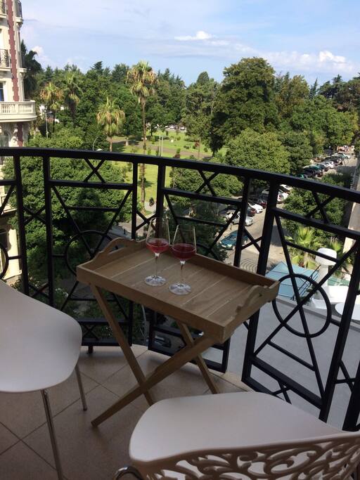 balcony