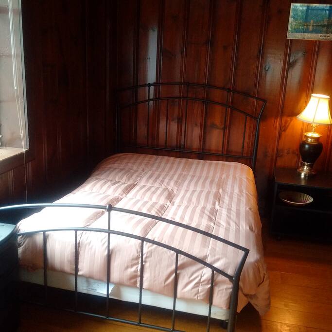 Full Size Bed