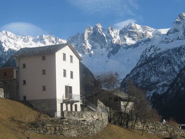 Wohnung in Soglio mit atemberaubender Aussicht