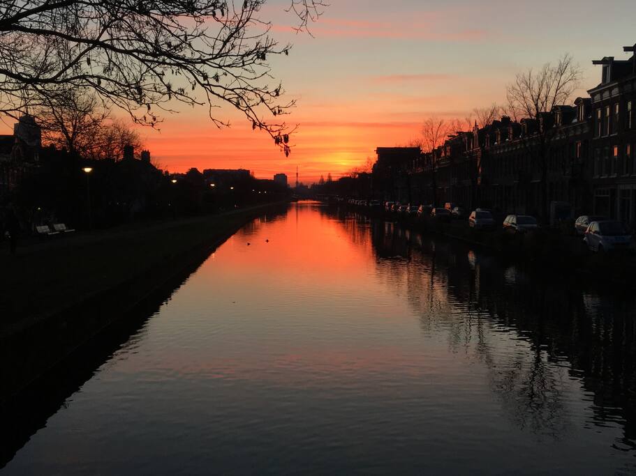 Canal behind the apartment - great bar called mojo just 2 mins walk from the apt