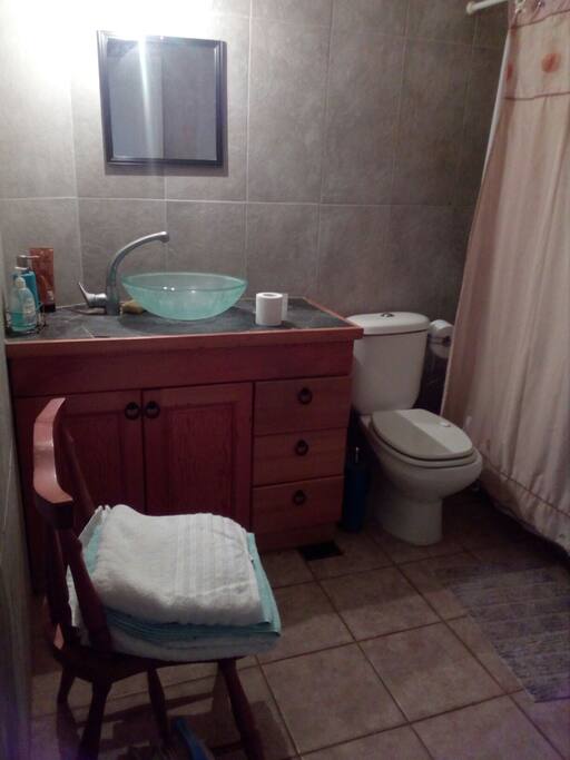 Baño completo.