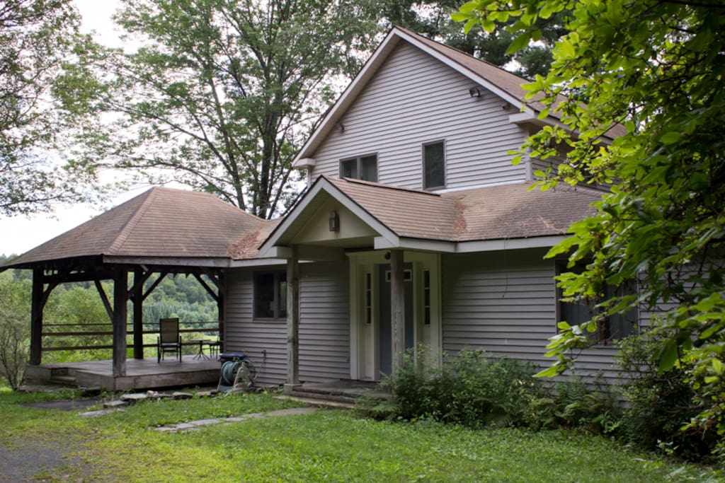 The House Next Door is nestled on a quiet, woodsy lot, making a perfect hideaway for writers. But proximity to restaurants, shops and entertainment in nearby towns makes it a fun spot for vacationers and families as well.