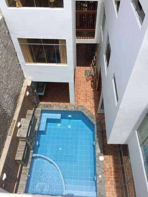 La piscina refrescante