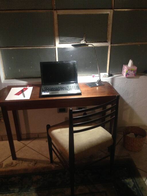 MESA DE TRABAJO