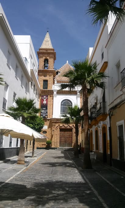 Calle e Iglesia de la Palma.