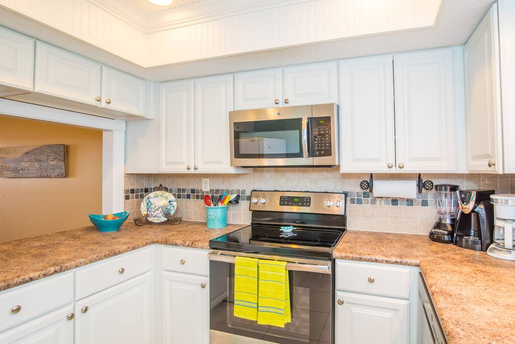 fully stocked kitchen