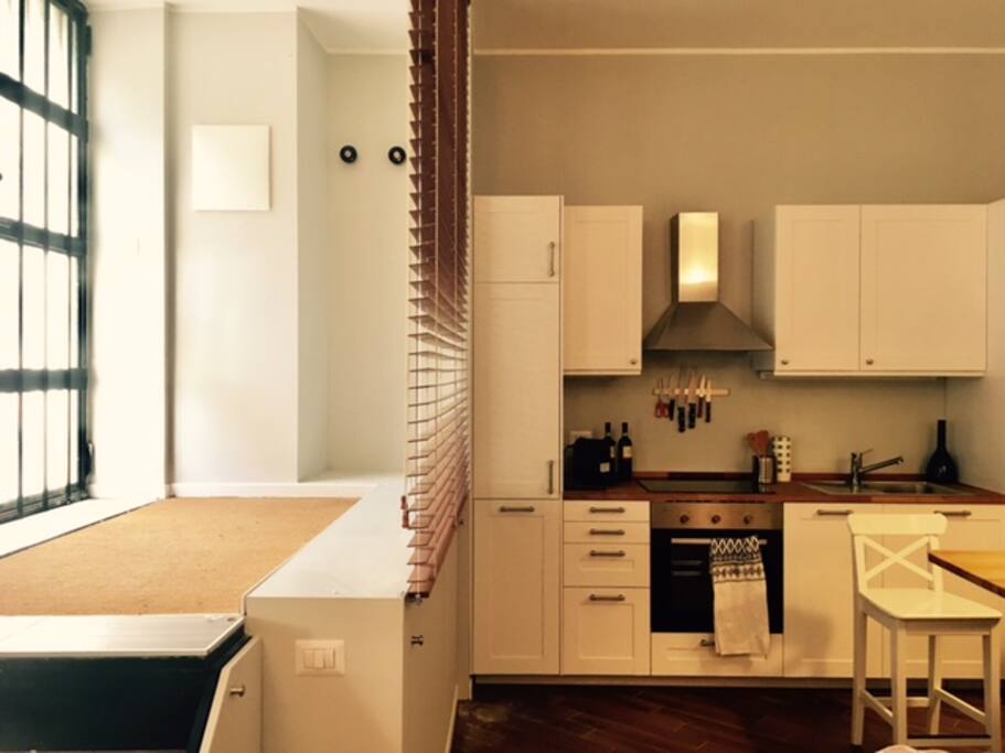 Entrance & Kitchen