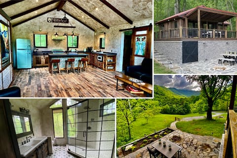 Top performing Airbnb: One-of-a-Kind Rustic Mountain Studio-Private Quiet in Waynesville