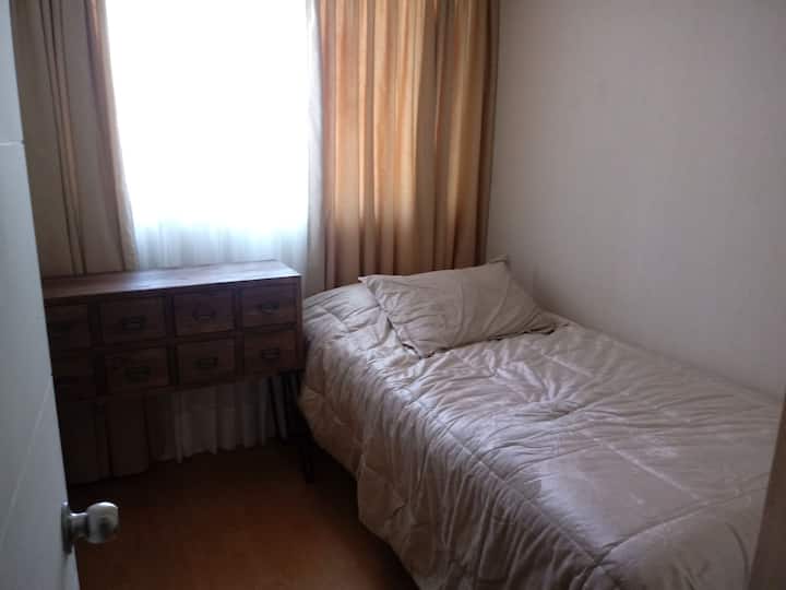 ห้องนอน 2 พร้อมเตียงคู่