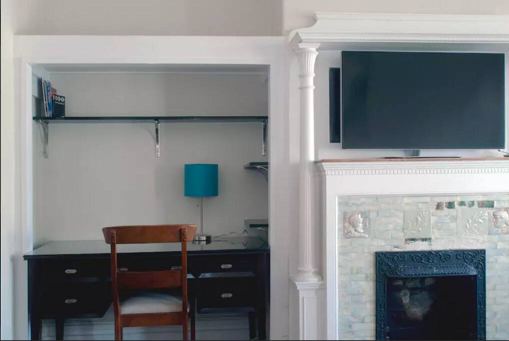 Office nook.