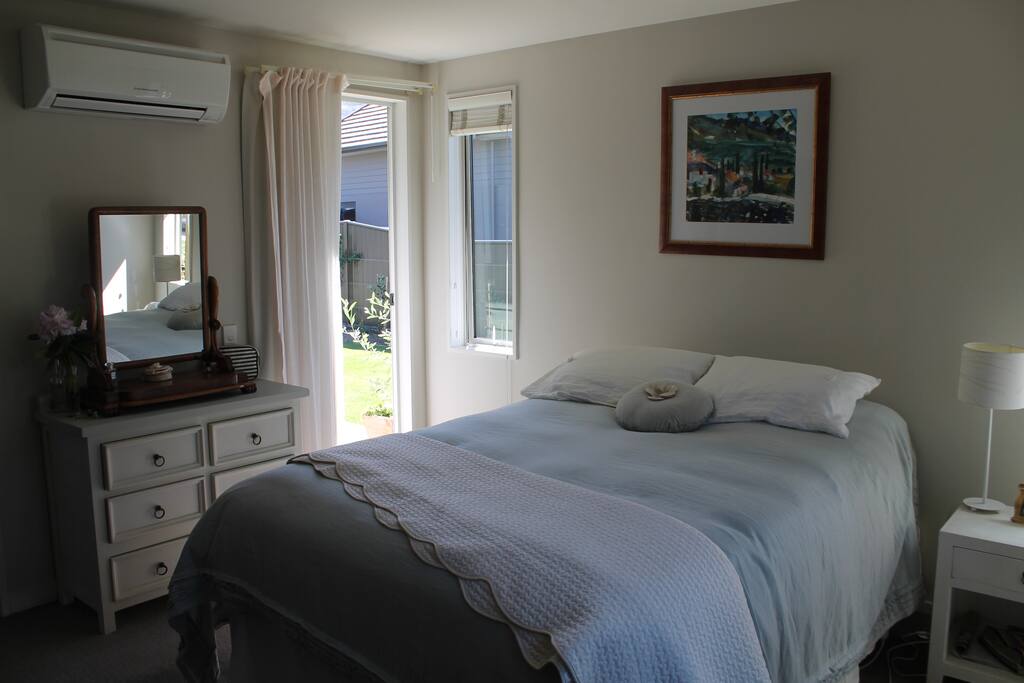 Entrance to bedroom