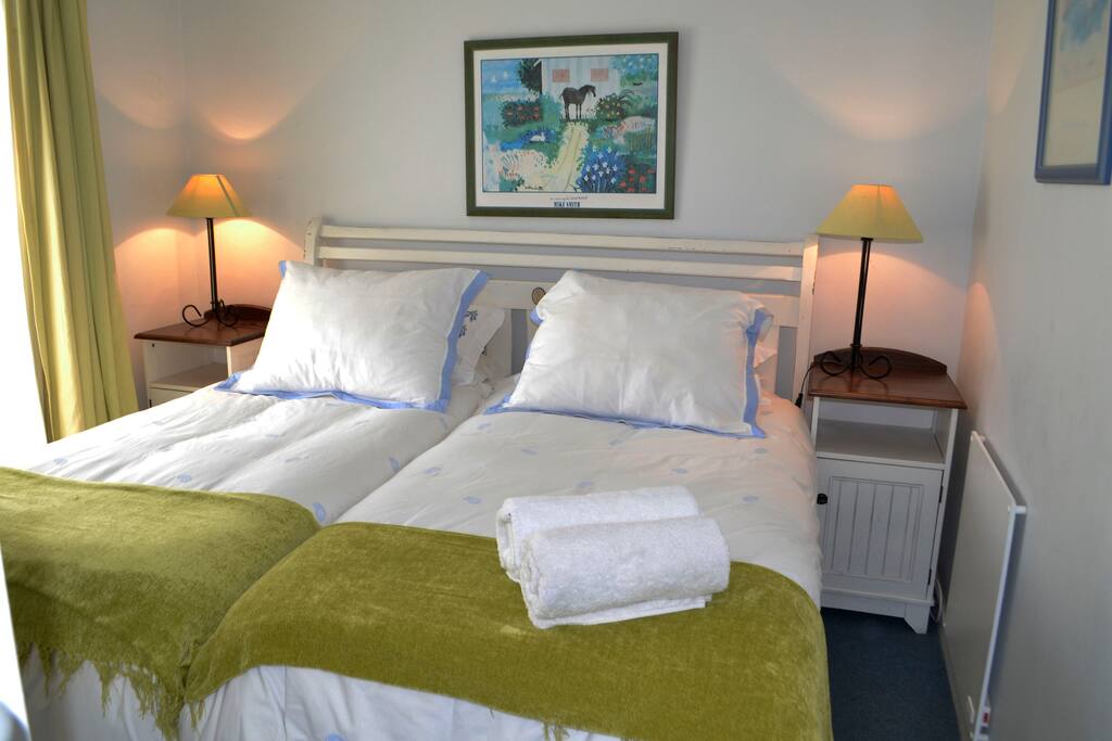 Second bedroom