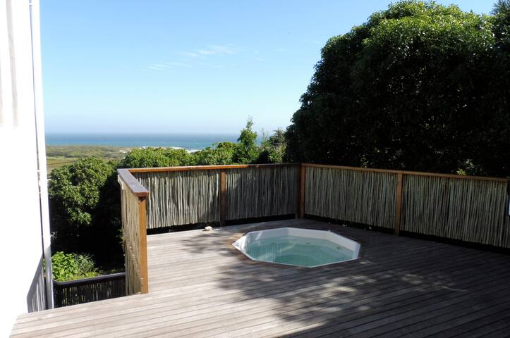 Norwegian Wood with a seaview gallery image 5