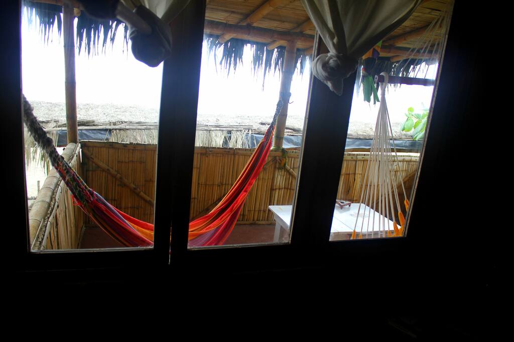 vista desde ventana del cuarto.