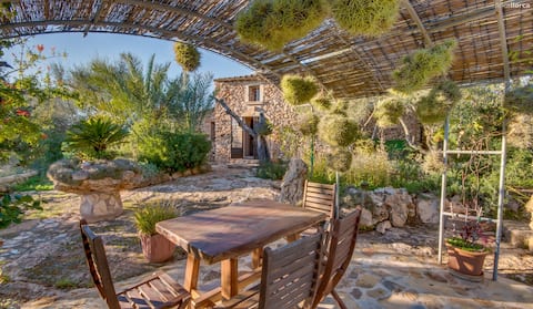 NA GAT a haven of peace in southeast Mallorca