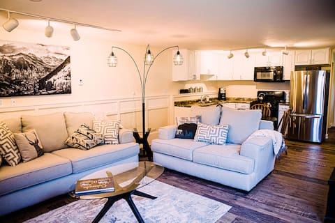 Successful Airbnb property: Cozy Location for your Telluride getaway! in Telluride