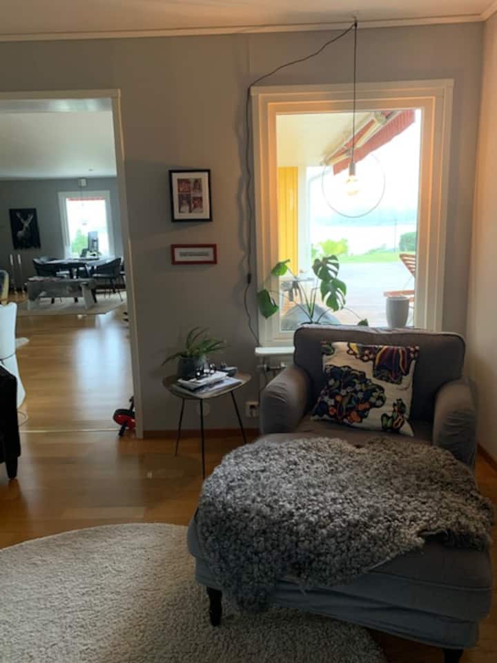 Villa Med Sjöutsikt Nära Centrum - Sweden
