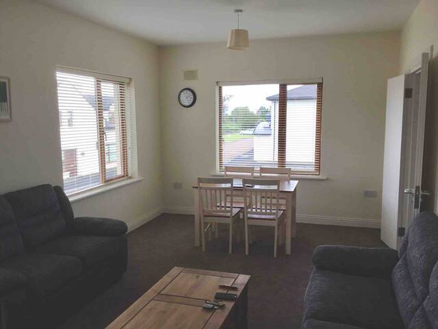 Situated in Kilrush, Katie OConnors Holiday Hostel offers a garden. 49/50 Francis Street, Kilrush, Ireland Great location - show map Check-in date. Katie OConnors Holiday Hostel, Kilrush, Ireland - sil0.co.uk