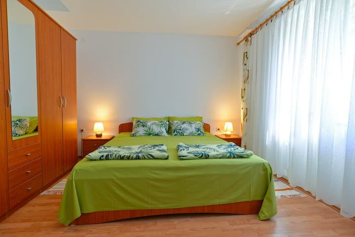 180 cm, king size bed