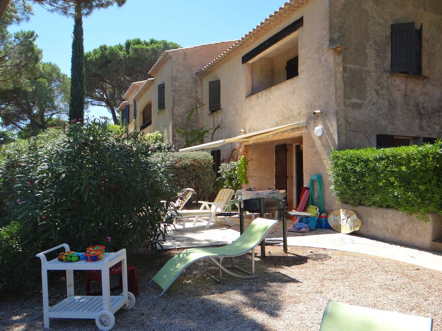 Appartement avec grand jardin de plein pied