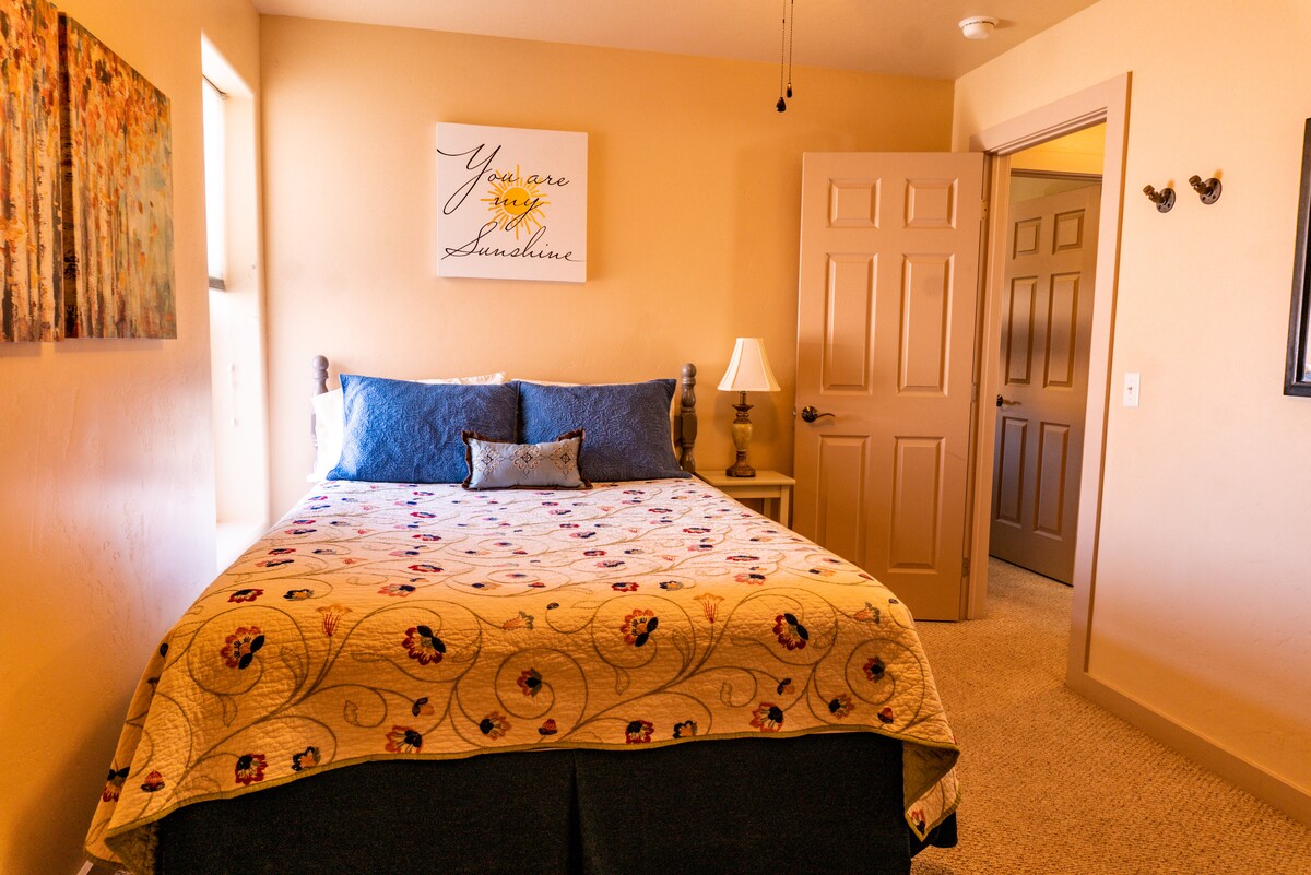 ห้องนอนที่ 2 เป็นสถานที่พักผ่อน