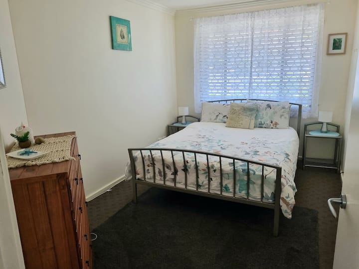 غرفة النوم 1