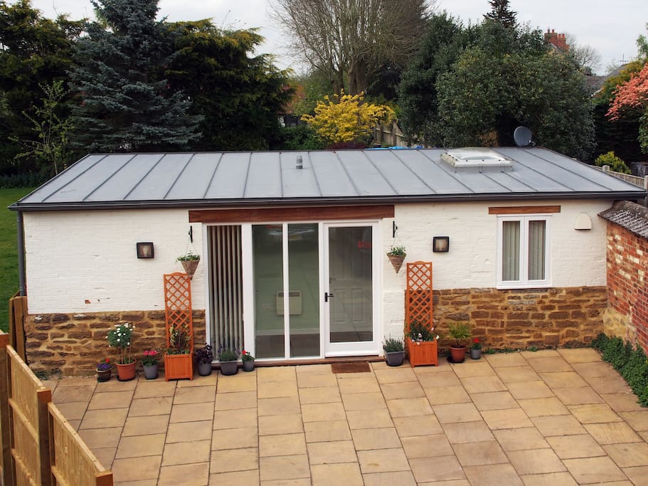 Exterior of the Annexe.