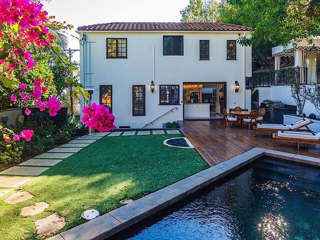Celebrity Hollywood Hills |4B| Pool| Movie Theater gallery image 4