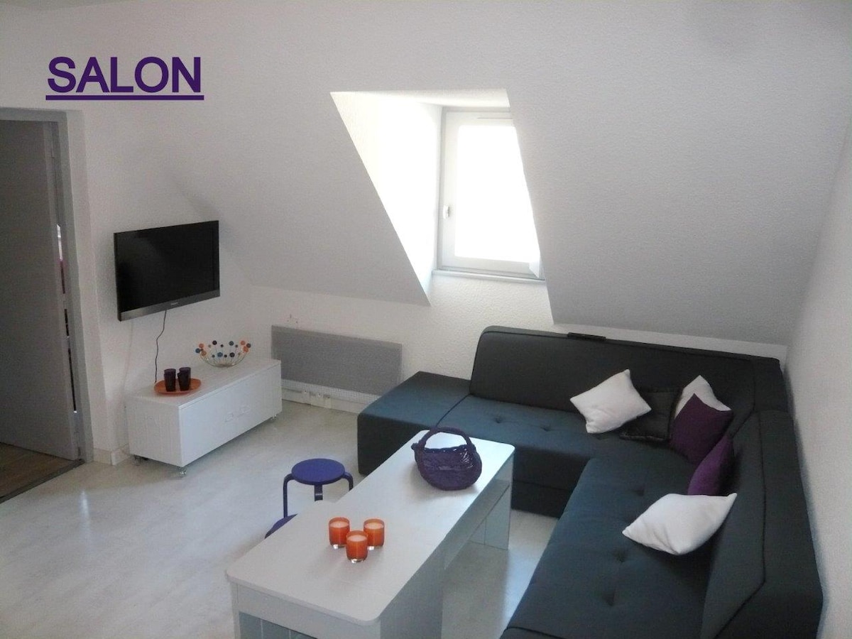 Top Airbnb: Bright and modern apartment in the mountains en Barèges