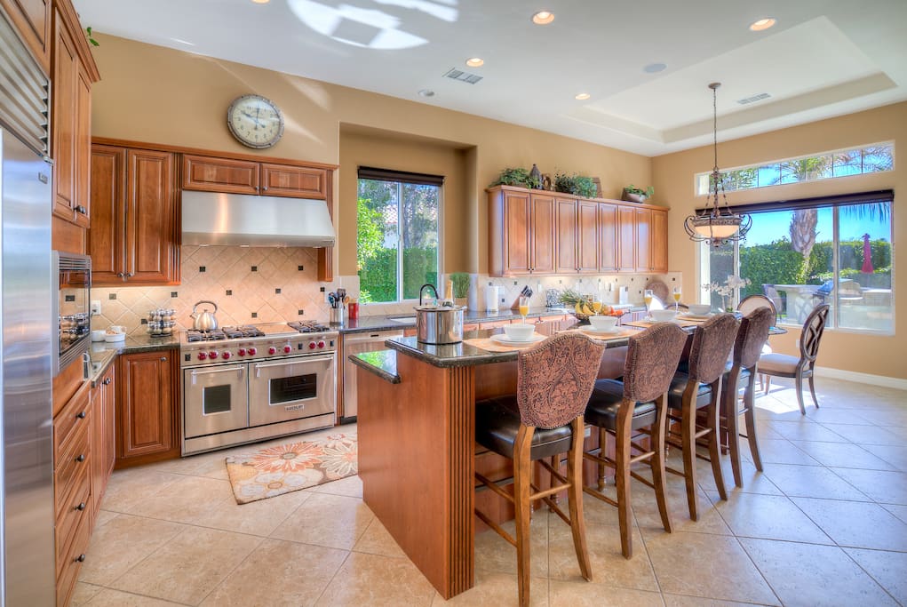 Fully equipped kitchen