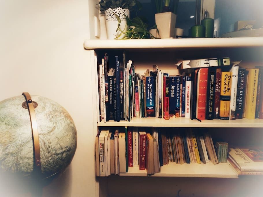 Bookshelf