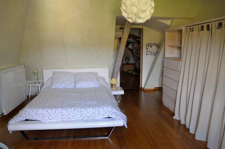 غرفة النوم 2