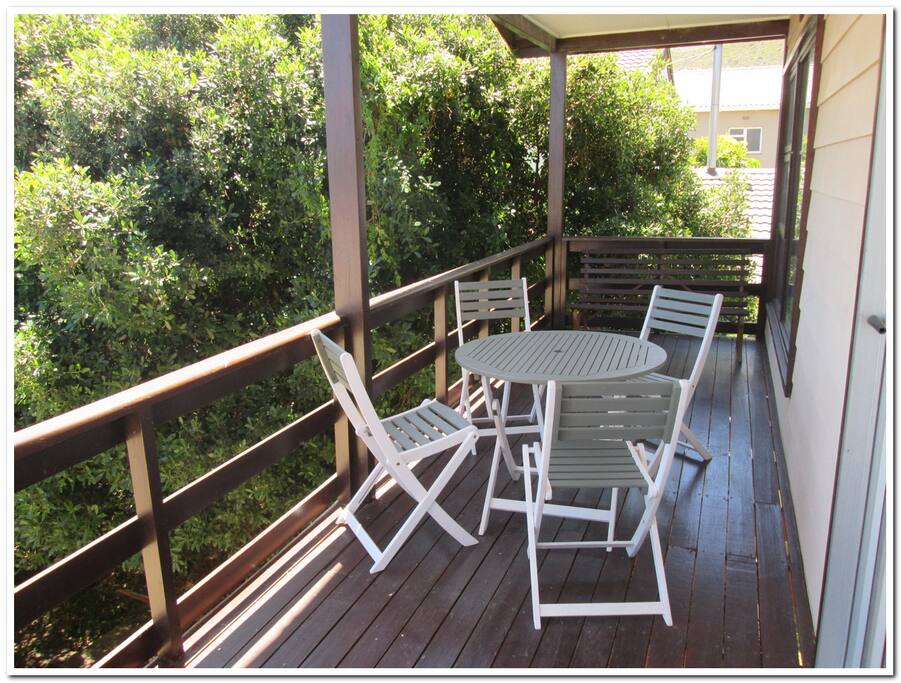 Breakfast deck
